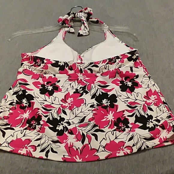 Catalina Halter Twist Tankini Top Medium 8-10 - Picture 5 of 8